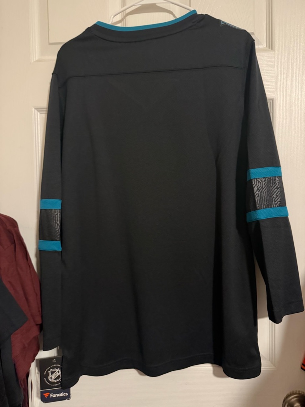 Authentic Fanatics San Jose Sharks Black & Teal Hockey Jersey with Team Logo - Picture 2 of 3
